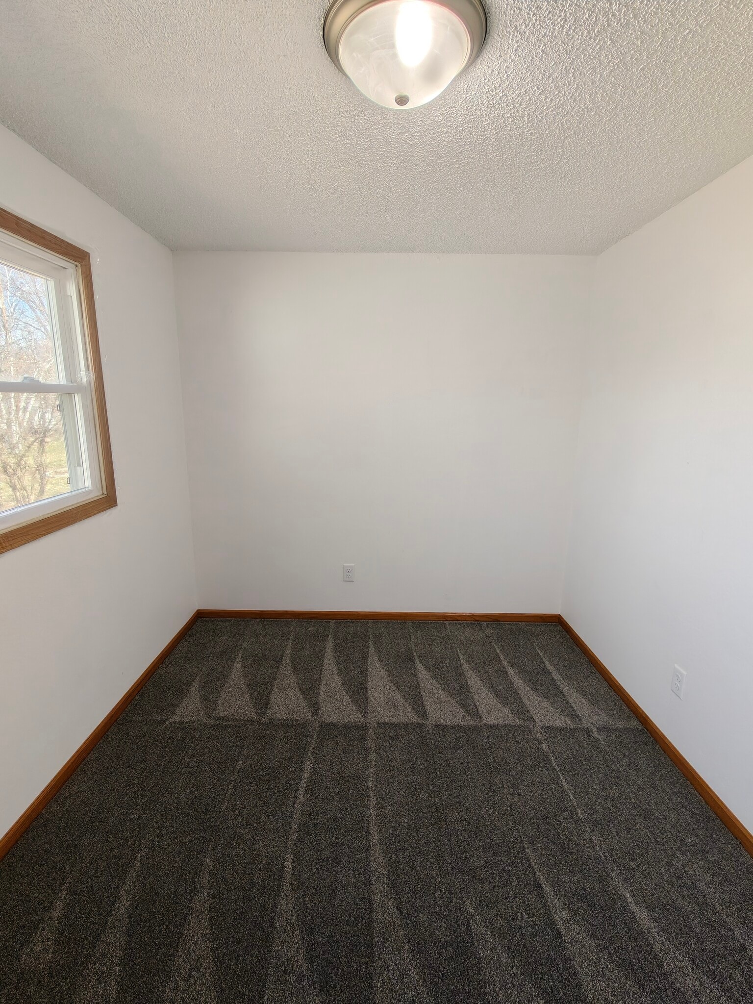 BED2 - 2212 Bartlett Ave