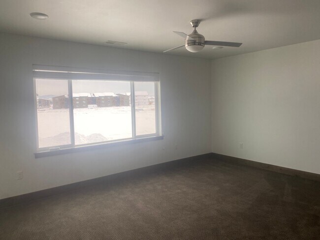 Building Photo - Abigail Lane Duplex