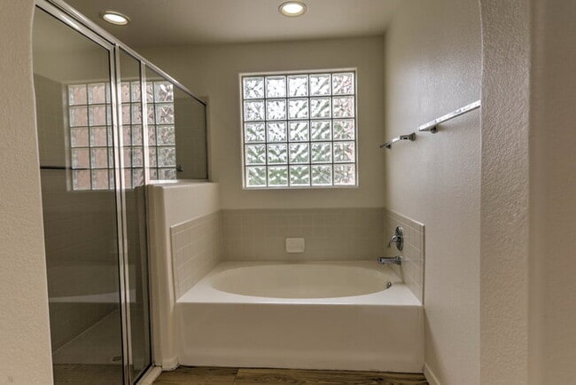Building Photo - San Ignacio Vistas - Green Valley (Age Restricted community, at least one person must be 55 or ol...