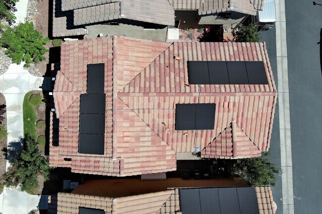 Building Photo - 1194 Velarde Cir