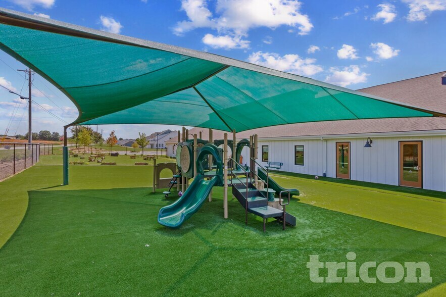 Building Photo - 3 Beautyberry St