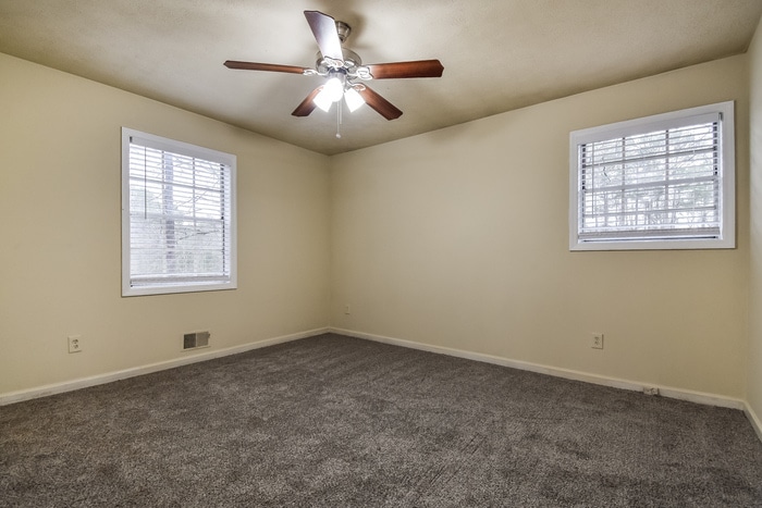 Building Photo - 6192 Pine Bluff Ct