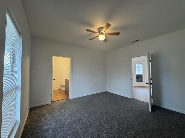 Building Photo - 525 Munson St