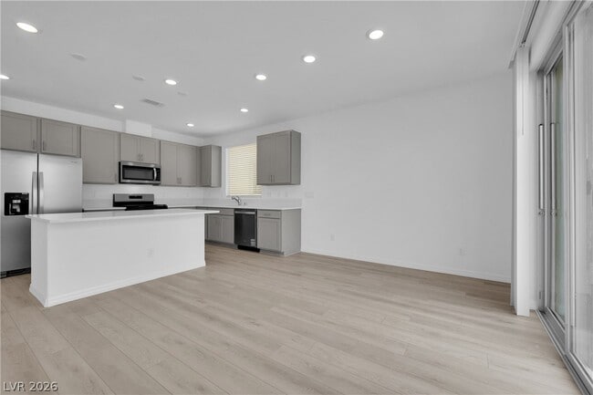 Building Photo - 5916 Obsidian Sky Ave