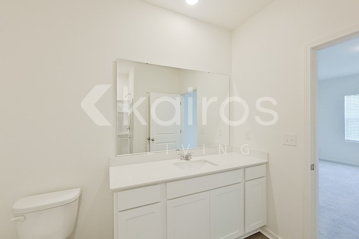 Building Photo - 628 Muster Fld Ct