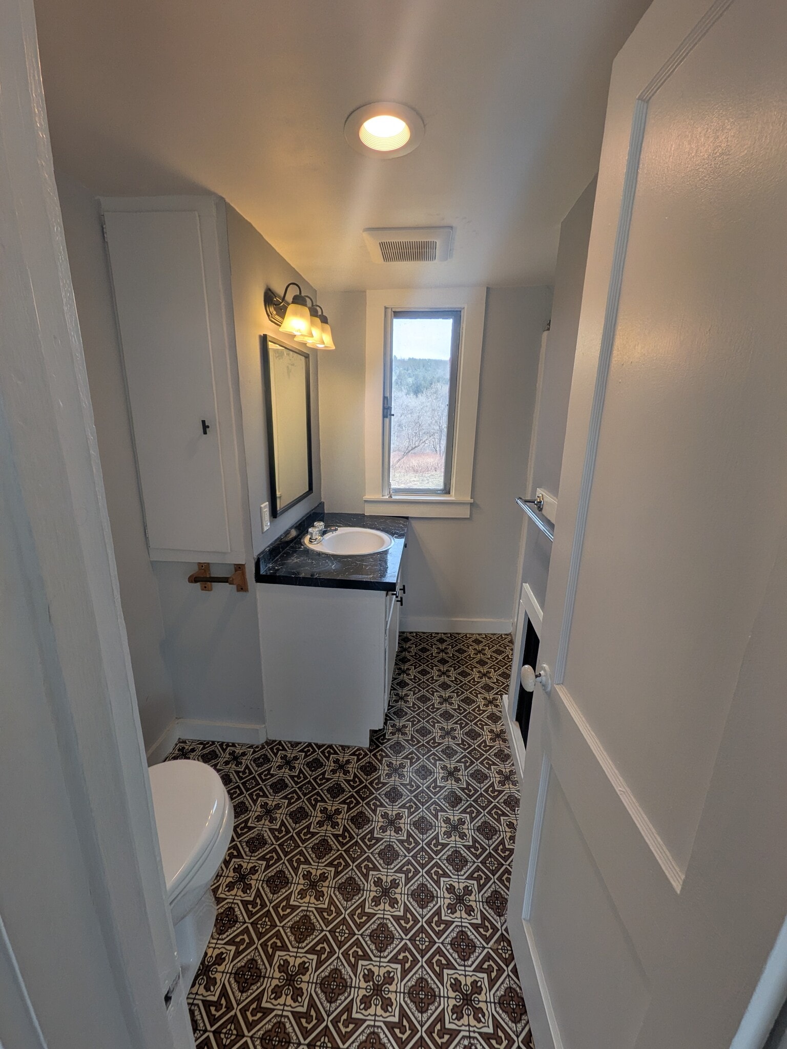 Building Photo - 2978 Vt Rte 14 N