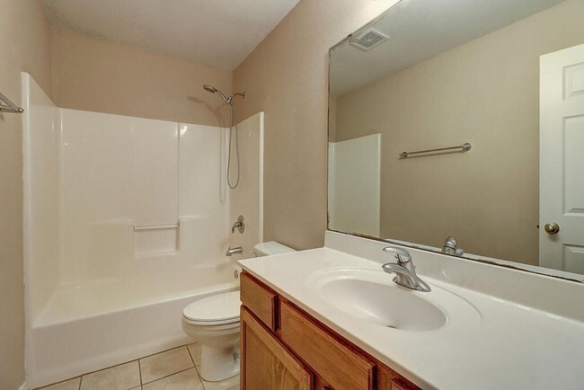 Building Photo - 2334 Mystic Star Dr