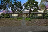 Building Photo - 702 Scripps Dr