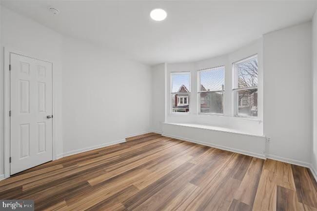 Building Photo - 5628 W Girard Ave