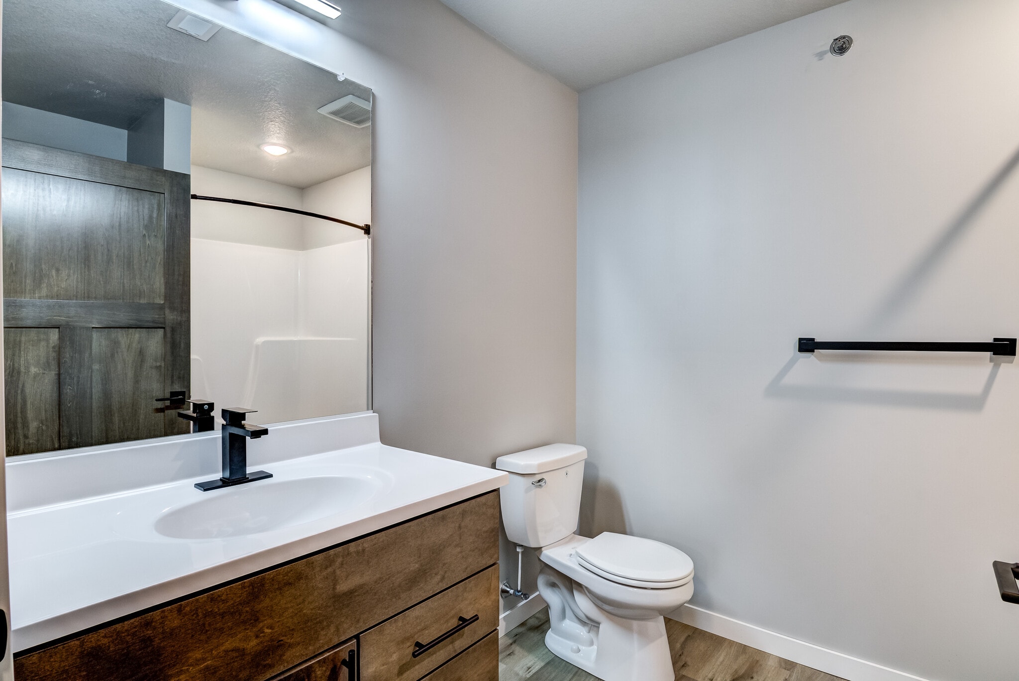 Building Photo - 4223 Jeffers Rd