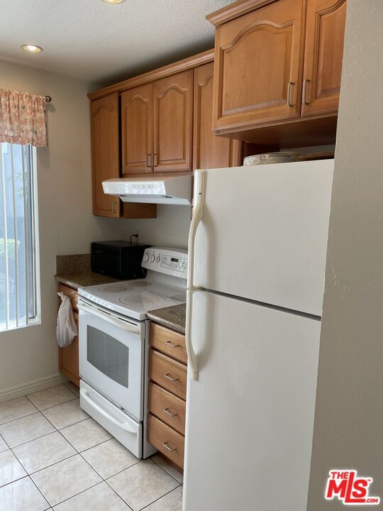 Building Photo - 9206 Summertime Ln