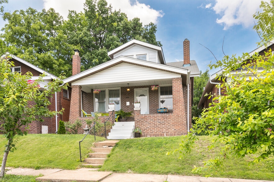 Building Photo - 4945 Delor Street