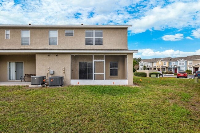 Building Photo - Beautiful 3 Bedroom, 2.5 bath townhouse for rent in Wesley Chapel.