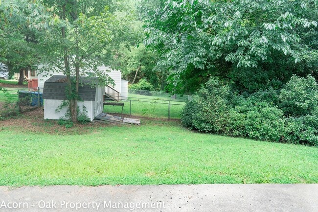 Building Photo - Spacious 5br/3ba Durham Home!