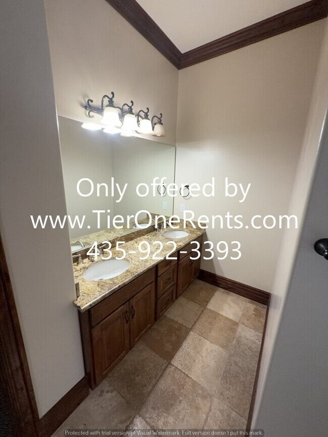 Building Photo - NO DEPOSIT option available for qualified renters!