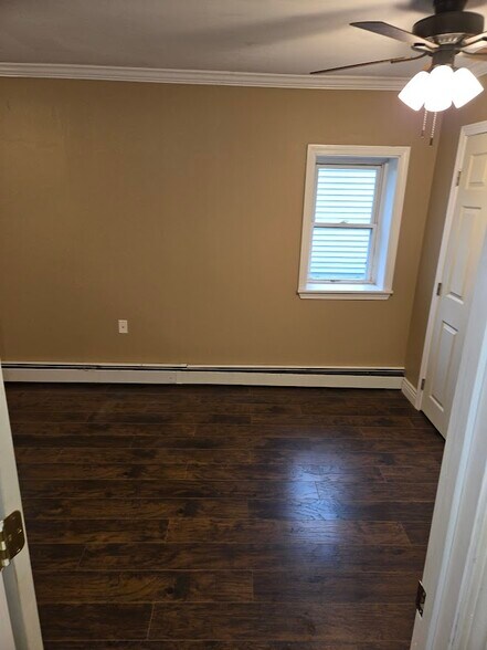 Bedroom - 84 S Main St