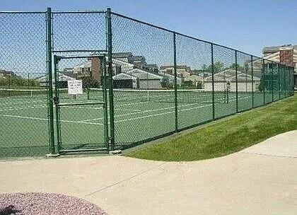 Building Photo - N17W26887 E Fieldhack Dr