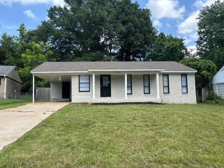 Building Photo - 3710 Dorado Cove