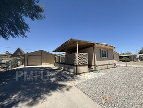 Building Photo - 2111 Santa Cruz Ave