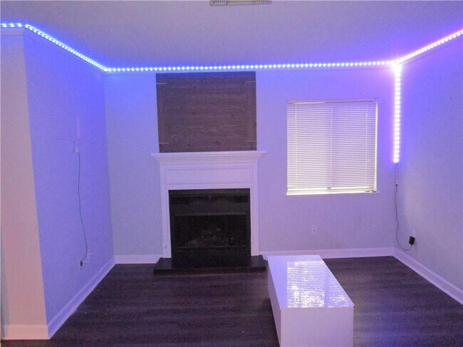 Building Photo - 4003 Wingate Way