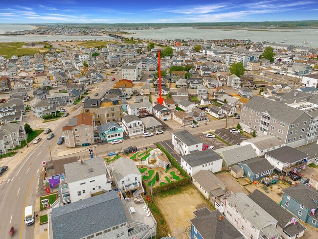 Building Photo - 9 N St