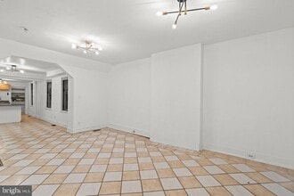 Building Photo - 1722 Willington St