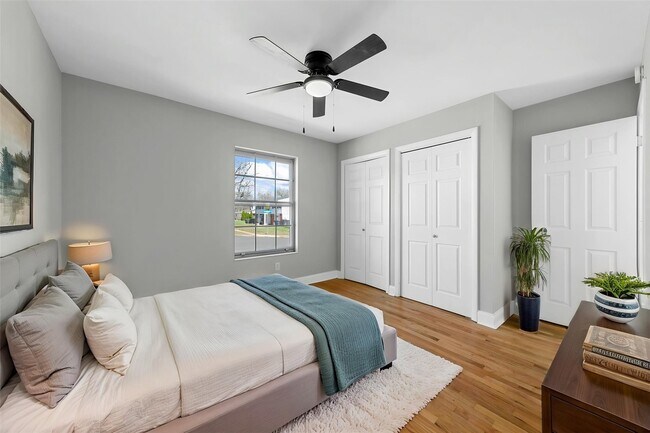 Building Photo - 1308 Havenhurst Rd