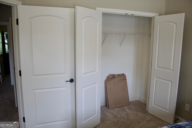 Building Photo - 2559 Willow Fld Xing