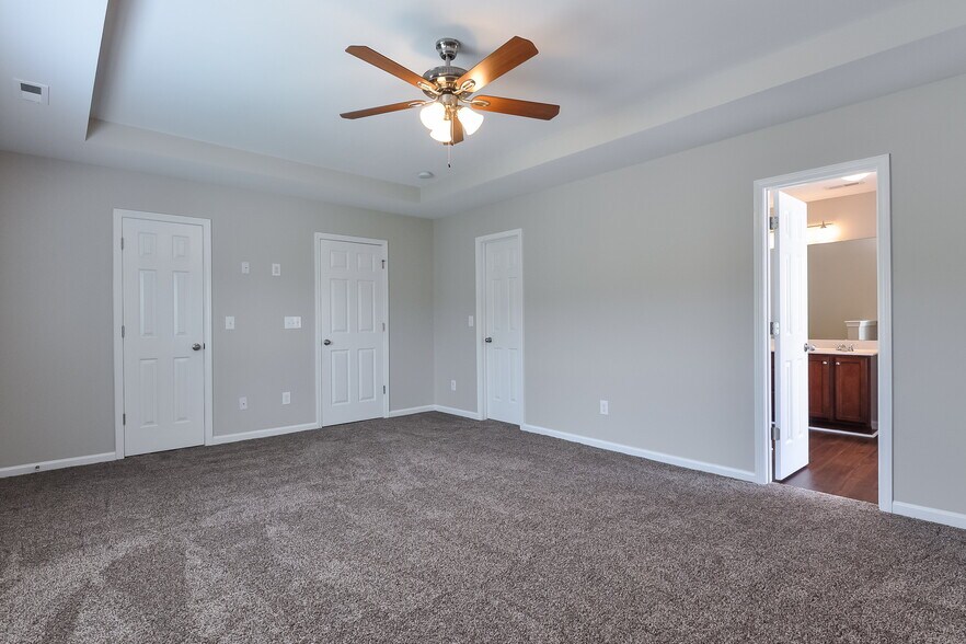 Building Photo - 3701 Amistad Ln
