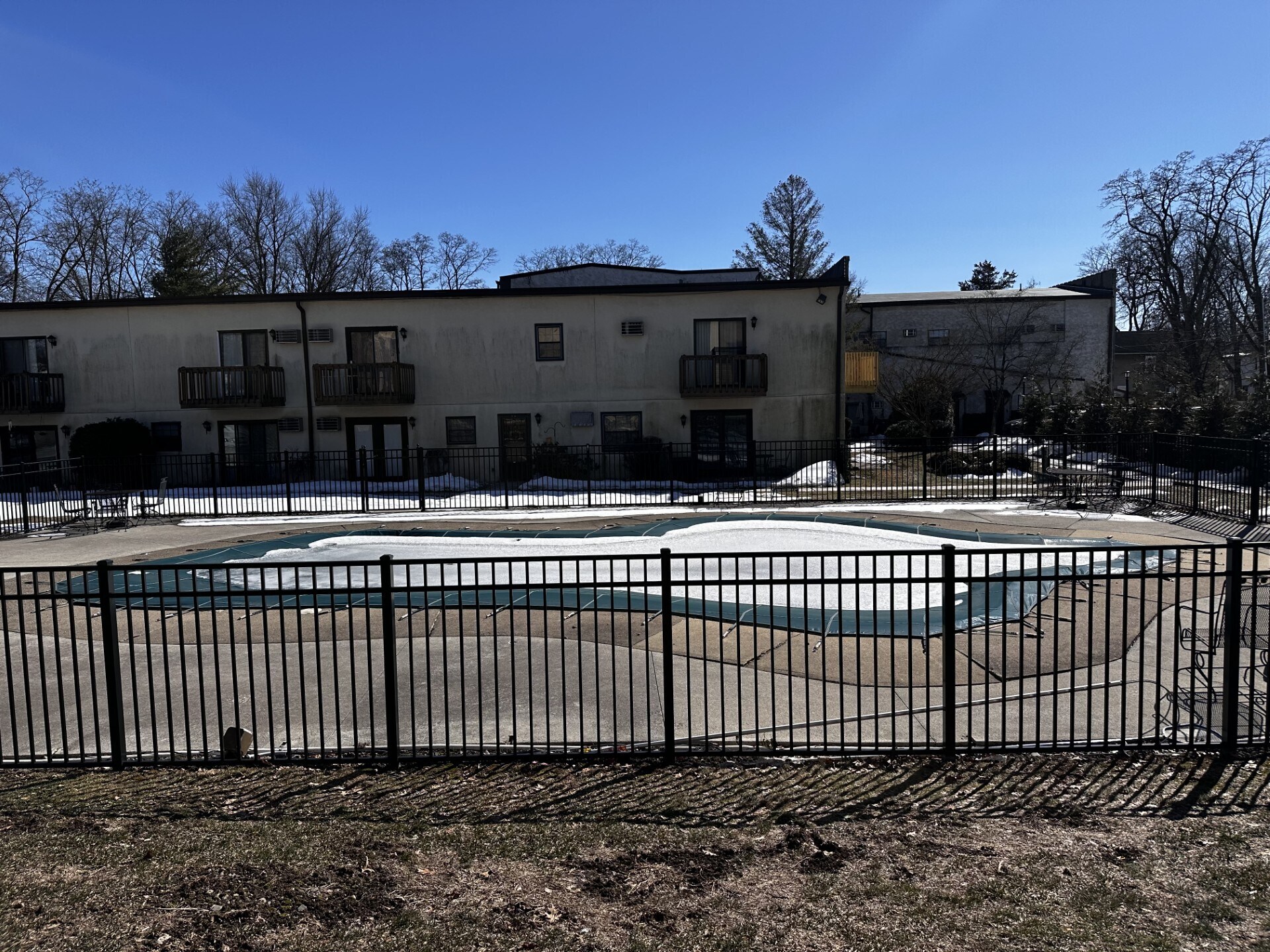 Building Photo - 252 Harris St