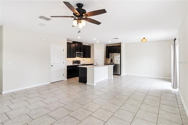 Building Photo - 310 Citrus Pointe Dr