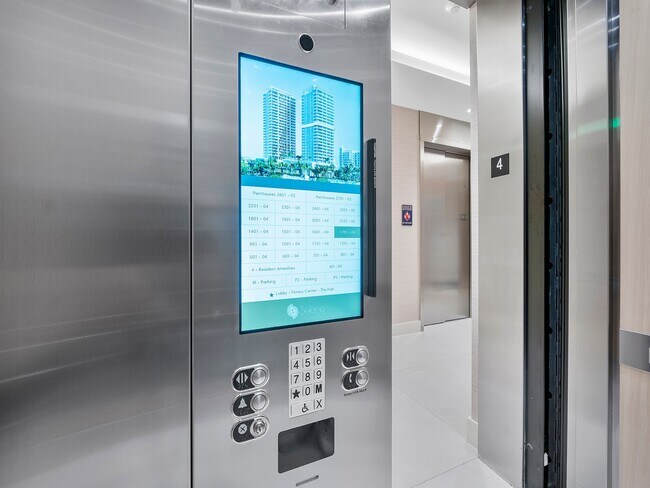 Building Photo - 153 Seabreeze Blvd