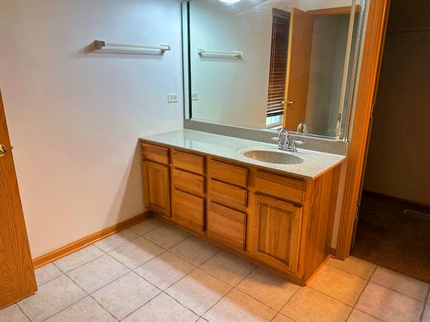 Building Photo - 347 Pondview Dr