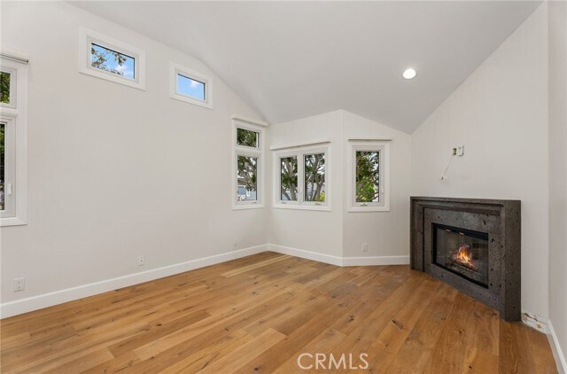 Building Photo - 502 Fernleaf Ave