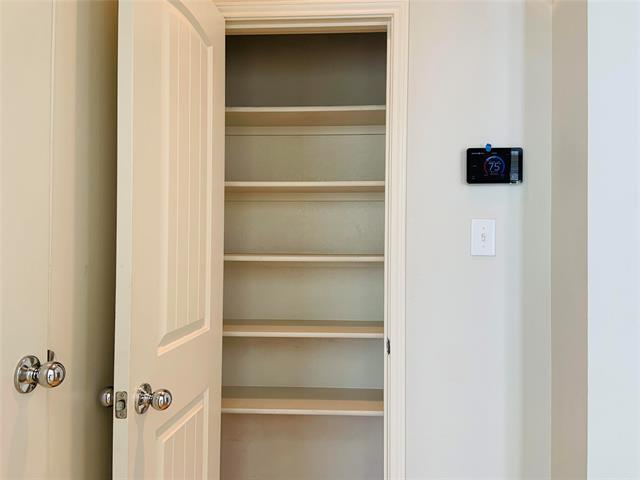 Building Photo - 1020 Texas St