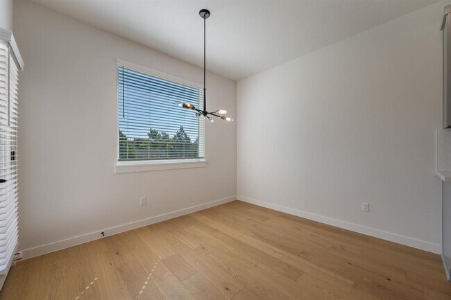 Building Photo - 2600 Gattis School Rd