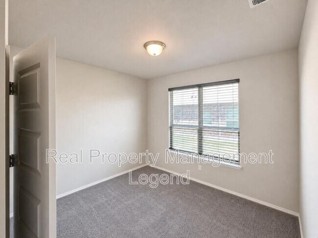 Building Photo - 5601 Portola Ln