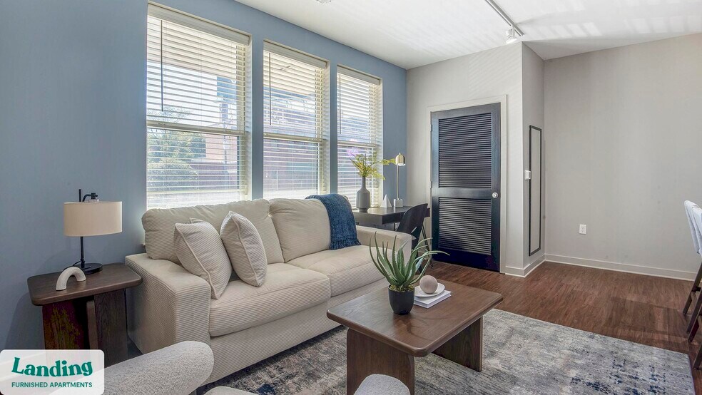 Primary Photo - 1544 Madison Ave