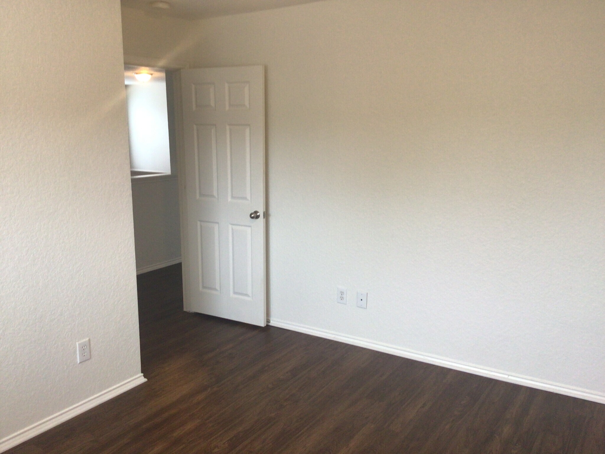 Building Photo - 715 Rodeo Ranch