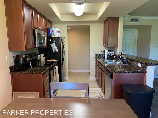 Building Photo - 2 br, 2 bath House - 1434 Marshall Road Un...