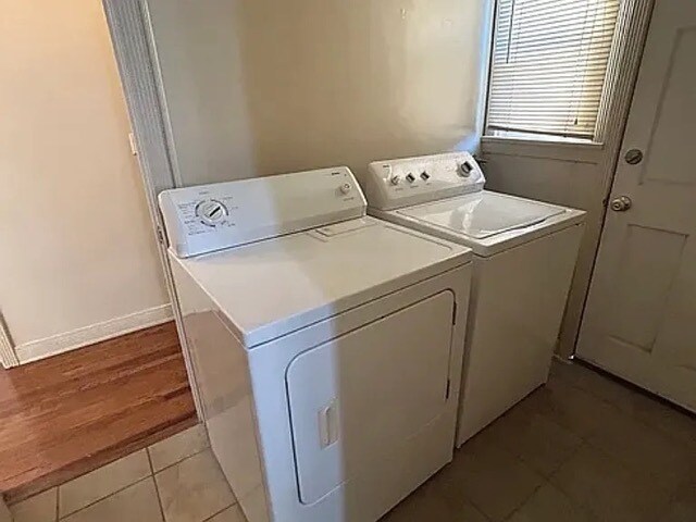 Building Photo - 1760 Glendon Ave