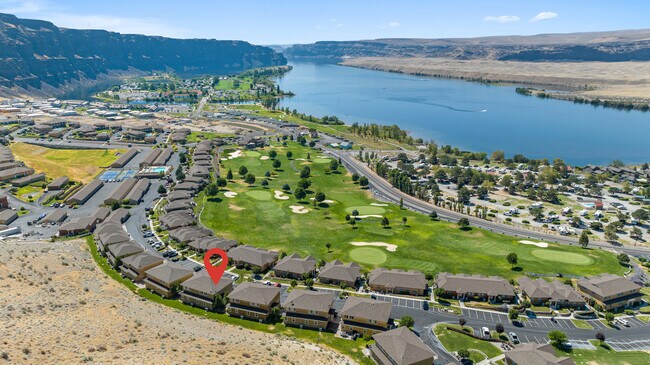 Building Photo - 23251 Sunserra Loop NW