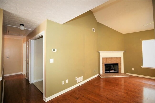 Building Photo - 1435 Stephens Pond View