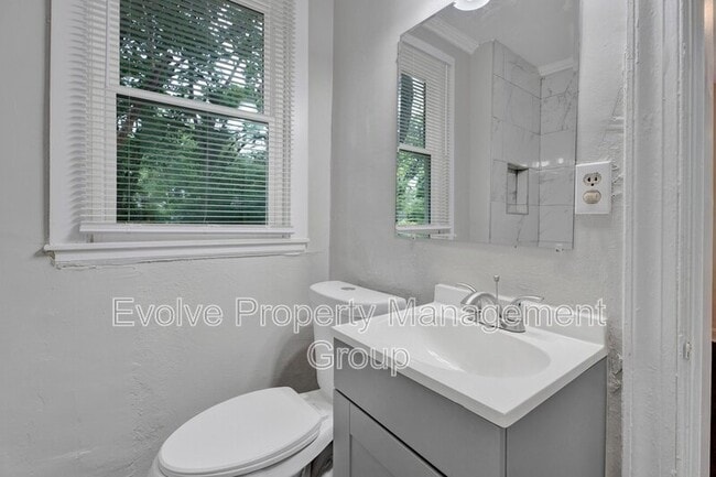 Building Photo - 4089 Tutwiler Ave
