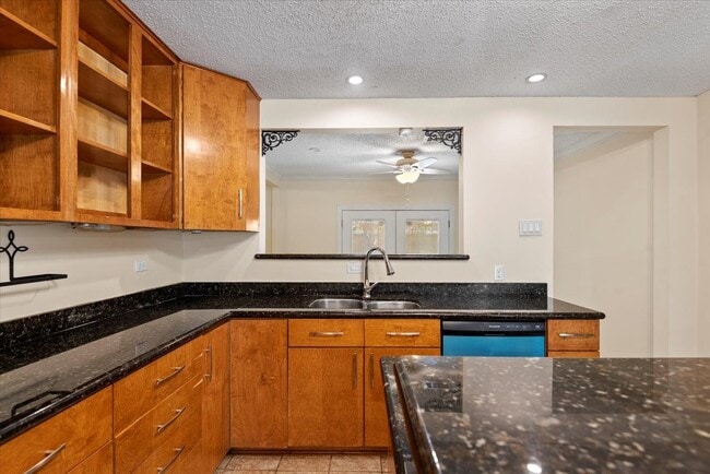 Building Photo - 4007 Markley St