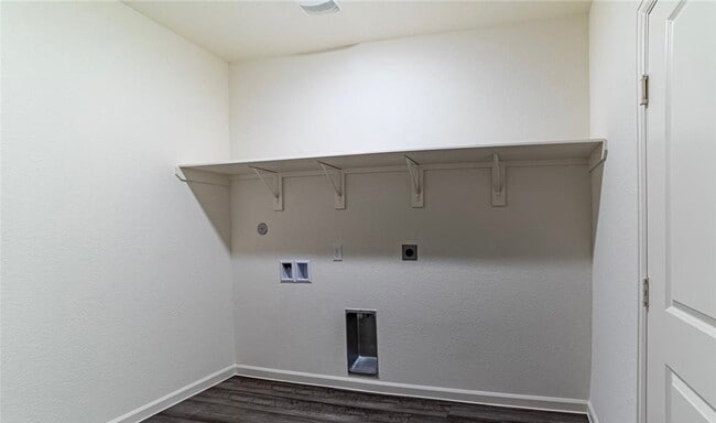 Building Photo - 4815 Highland Spgs Dr