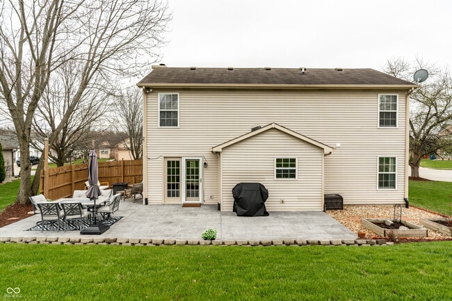 Building Photo - 9660 Overcrest Dr