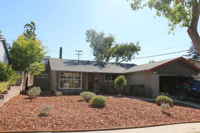 Building Photo - Bishop Peak neighborhood-Fantastic Rental!!