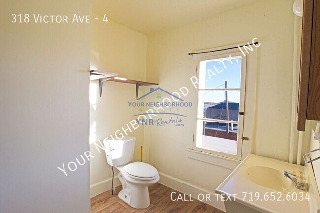 Building Photo - 318 Victor Ave