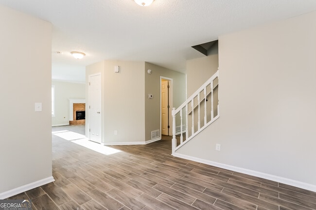 Building Photo - 3100 Rome Ct SW